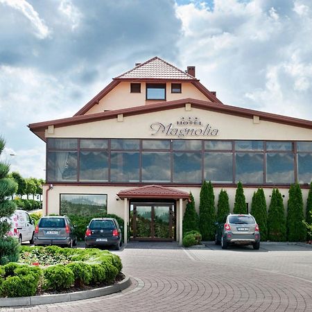 Hotel Magnolia Sitkowka-Nowiny Eksteriør bilde