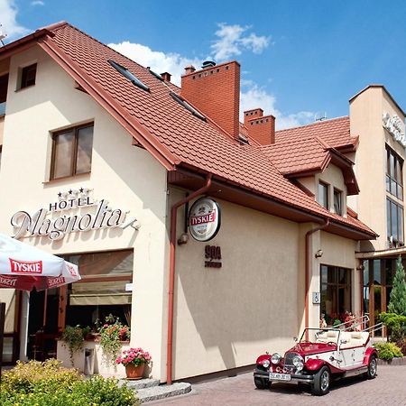 Hotel Magnolia Sitkowka-Nowiny Eksteriør bilde