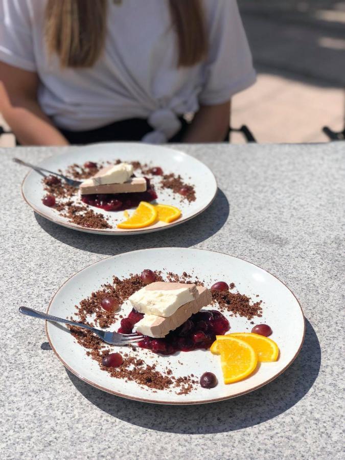 Hotel Magnolia Sitkowka-Nowiny Eksteriør bilde